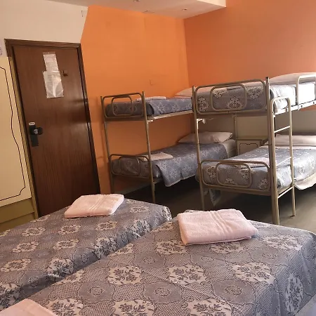Be Hotel 3*