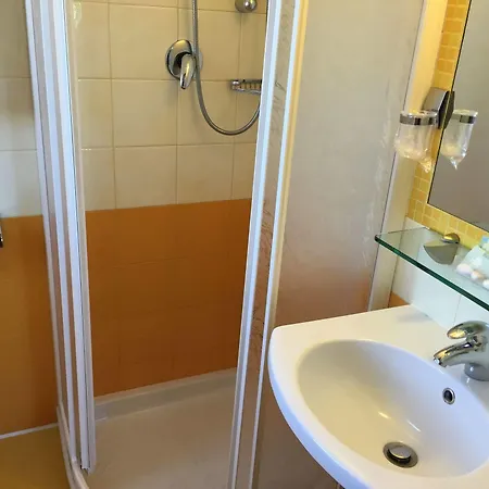 Stresa Hotel 3*