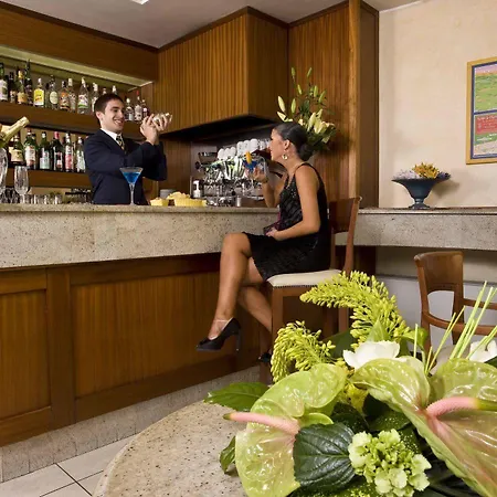 King Hotel