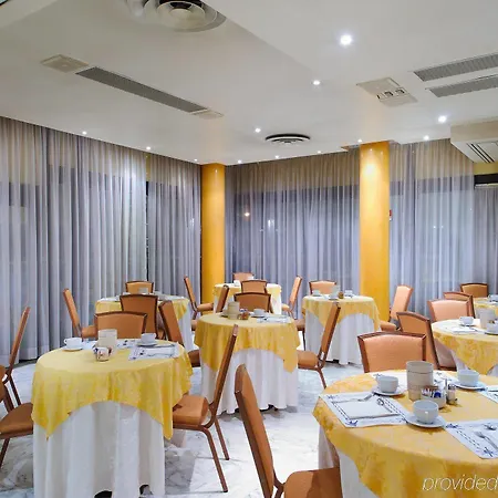 Admiral Art Hotel 4*