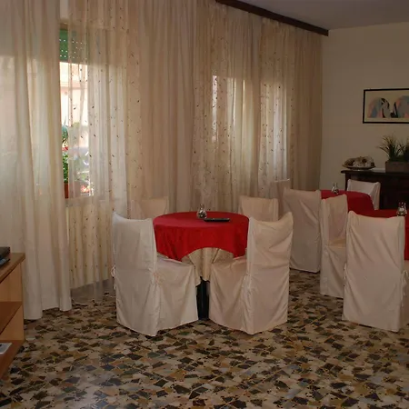 Zaghini Otel *