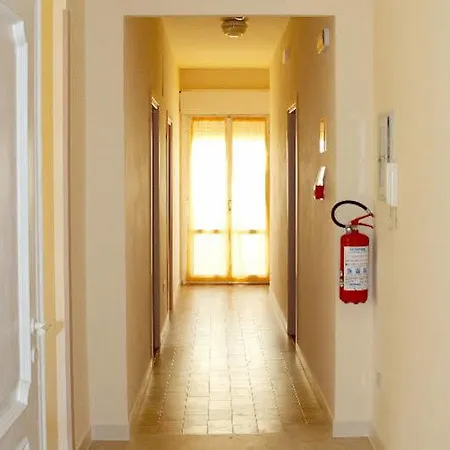 Lagomaggio Hotel *