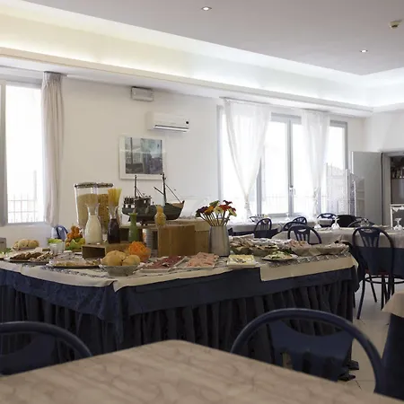 Impero Hotel 3*