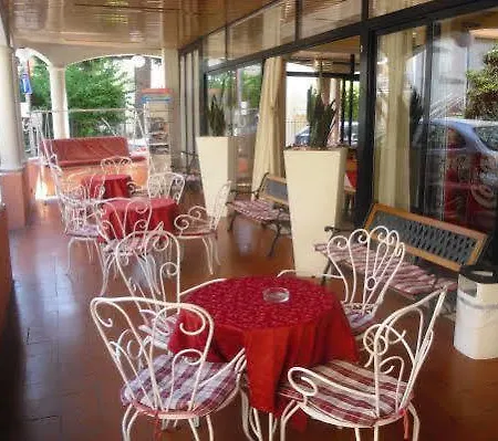 Britannia Marina Centro 3*