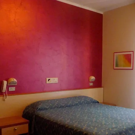Azzurra Hotel 3*