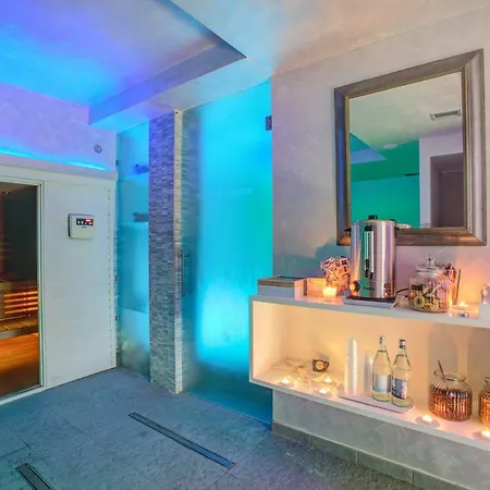 Ferretti Hotel 4*