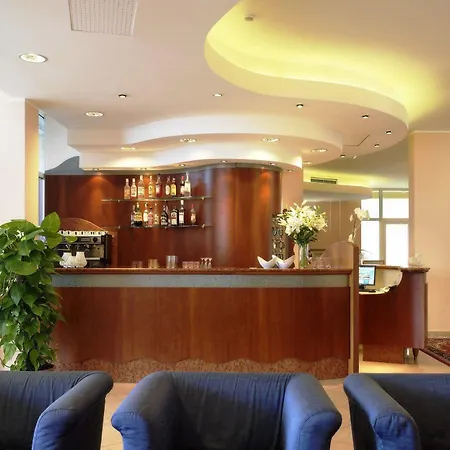 Апарт-отель Piccadilly 3*