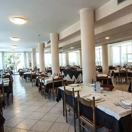 Beverly Hotel