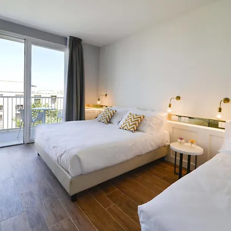 Апартаменты Residence Ten Suite Римини