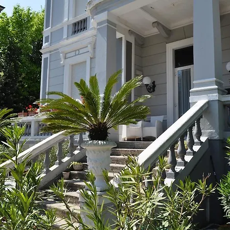 Esedra Hotel 3*