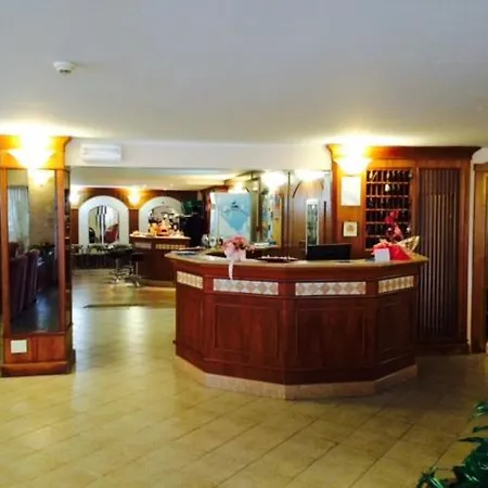 Otel Glenn 3*