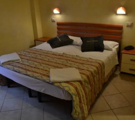 Hotel Donau 3*