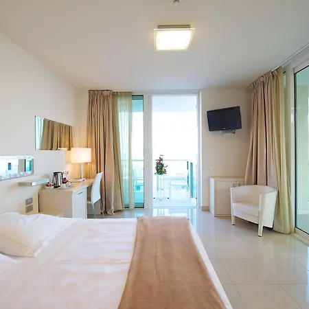 Mercure Artis 4* Rimini