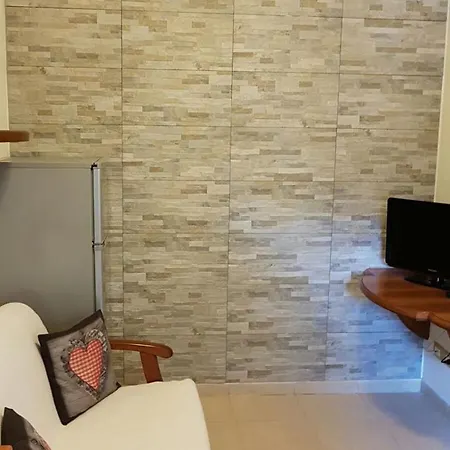 La 3*