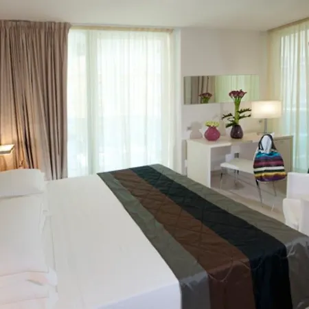 Mercure Artis 4*