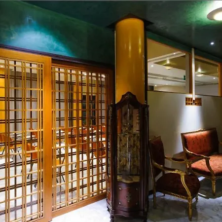 Hotel Admiral Art 4*
