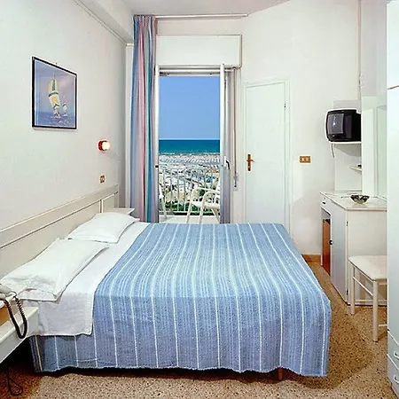 Europa Hotell 3*