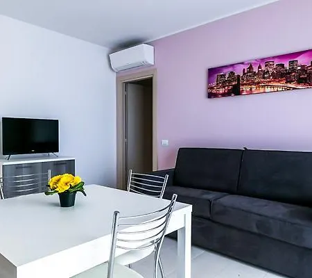 Residenza Riva Azzurra Aparthotel 2*