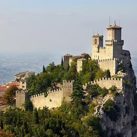 Residence San Marino 3*