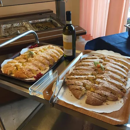 Hotel Alfa - Spiaggia Inclusa Con Pacchetti Personalizzati 호텔 2*