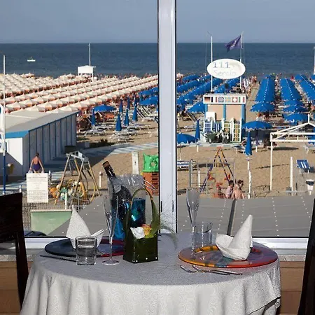 Ghirlandina 3* Rimini