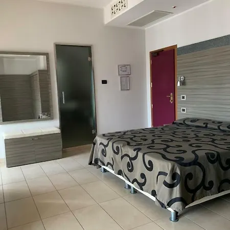 Hotel Flamingo 3*
