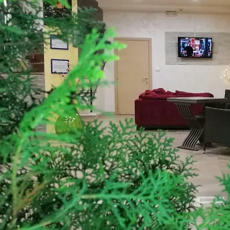 Hotel New Happy