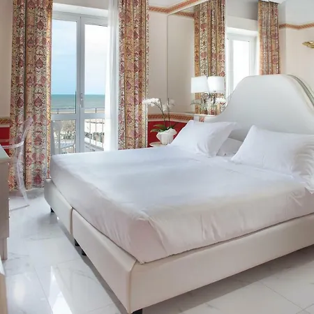 Milton 4* Rimini