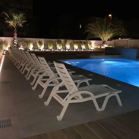 Montmartre Aparthotel