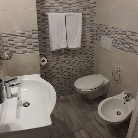 Edy 2* Римини