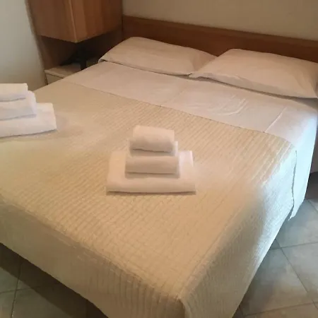 Hotel Giovane Italia 3*