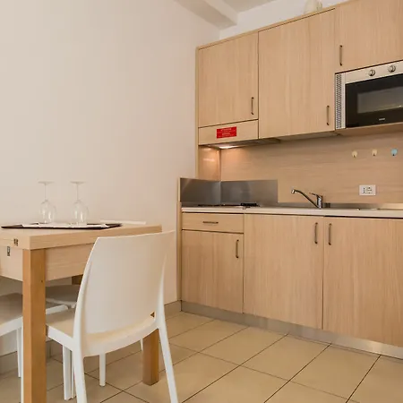 Aparthotel Wally 3*