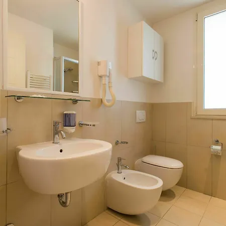 Wally Aparthotel
