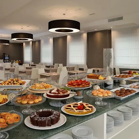 Ducale Hotel 3*