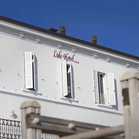 Lido Szálloda