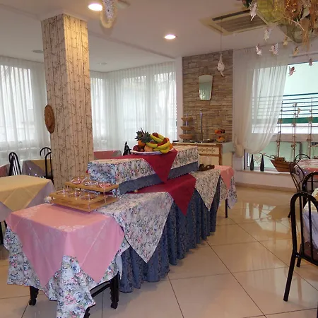 Hotel Manu
