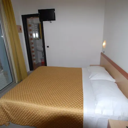 Tilmar Hotel 3*