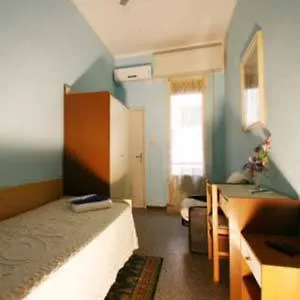 Alberta Hotel 3*
