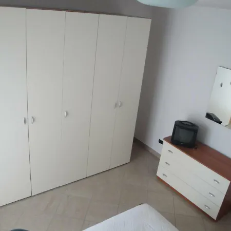 Apartment Aloe Apartments, Ombrellone, Parcheggio E Uso Di Biciclette Gratis