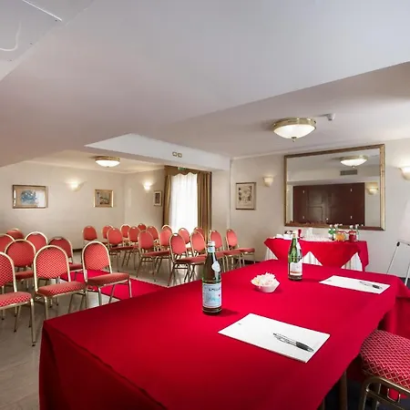 Hotel De Londres 4*