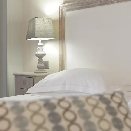 Western Maison B 4*
