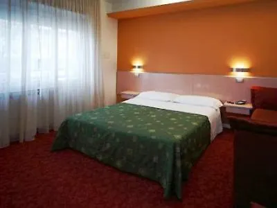 Lalla Hotel
