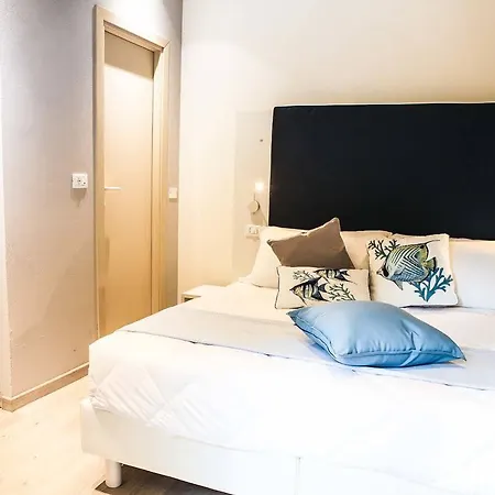 Veliero Hotel 3*