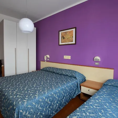 Azzurra Hotel