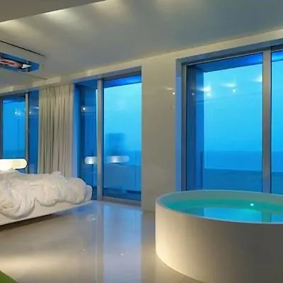 Hotell I-suite 5*