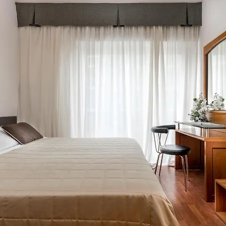 Continental Hotel 4*