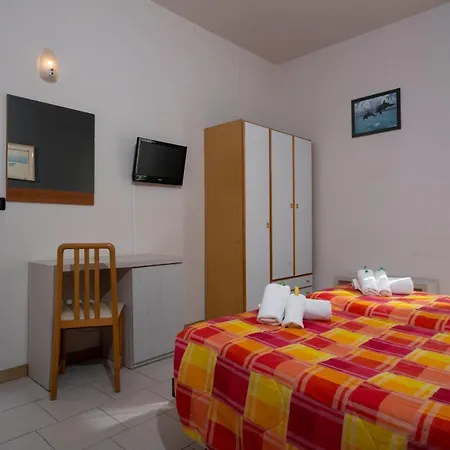Petrarca 3* Rimini