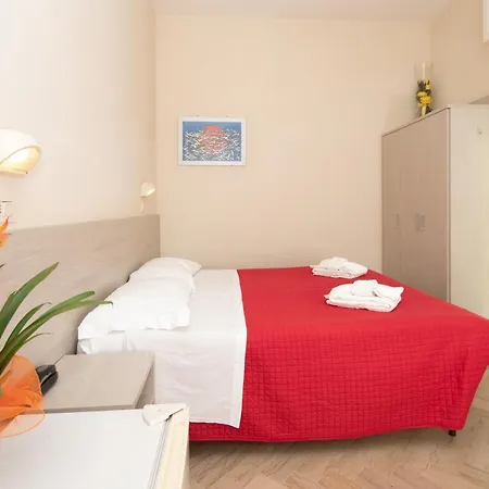 Hotell Lem 2*