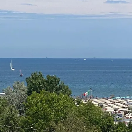 Biancamano 3* Rimini