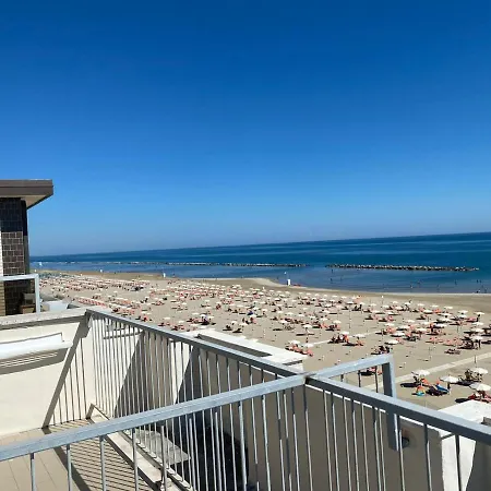 Adriatica Sul Mare ホテル